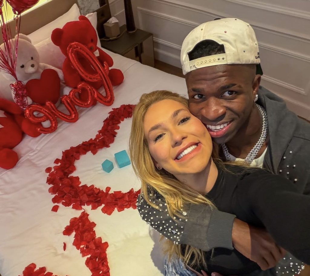 Virgínia Fonseca e Vini Jr. assumem namoro com declaração pública