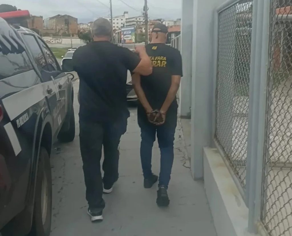 Polícia prende homem suspeito de abusar da irmã de 11 anos em São Luís