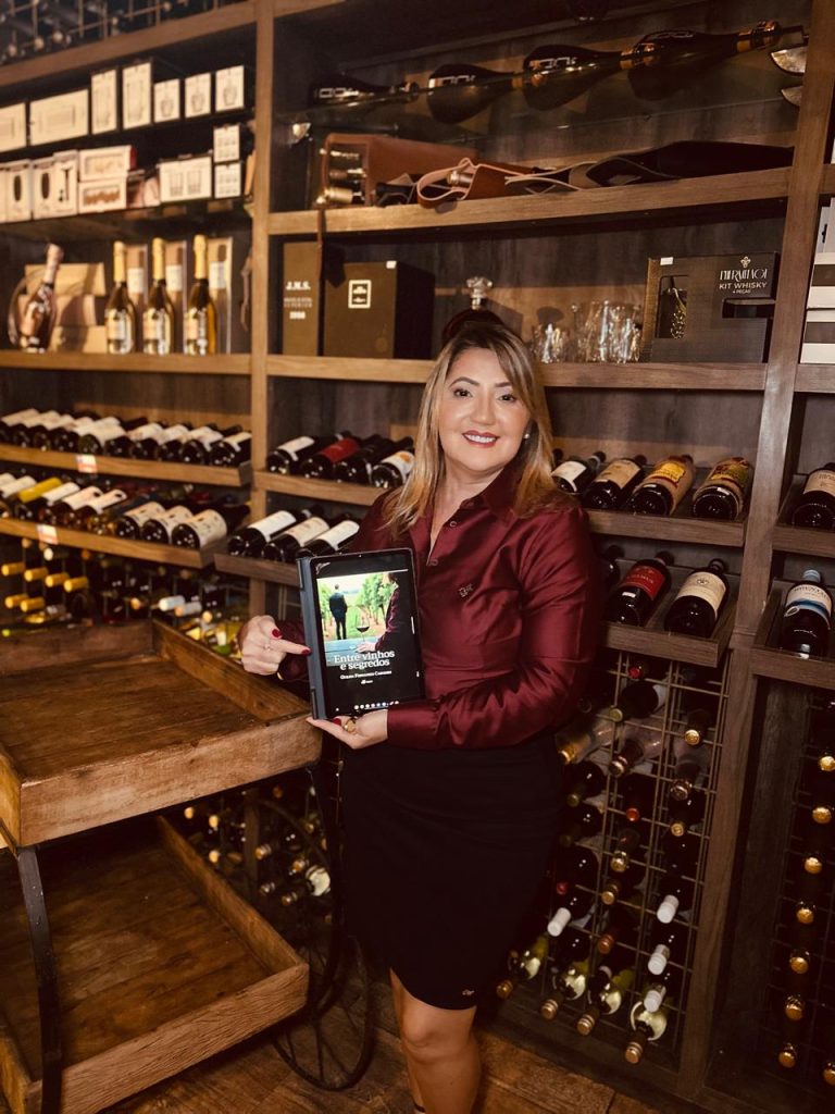 Novo livro de Ocileia Fernandes aposta em romance policial com mistério e reviravoltas