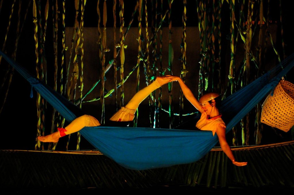 Palco Giratório 2025 encerra programação com oficina e apresentação do Las Cabaças (PA)