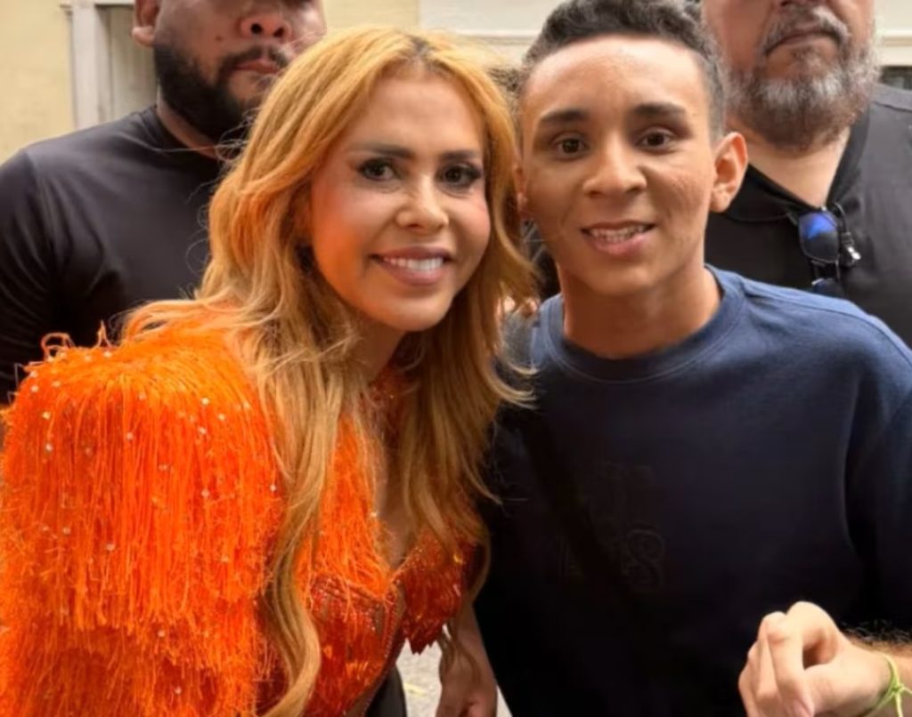 Acusado de toque indevido em Joelma, fã reage à repercussão e apresenta sua versão