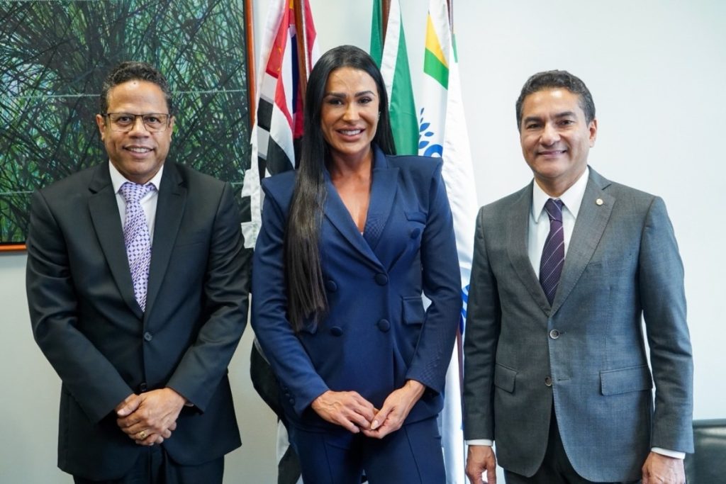 Graciane Barbosa confirma pré-candidatura e projeta disputa por cadeira na Câmara