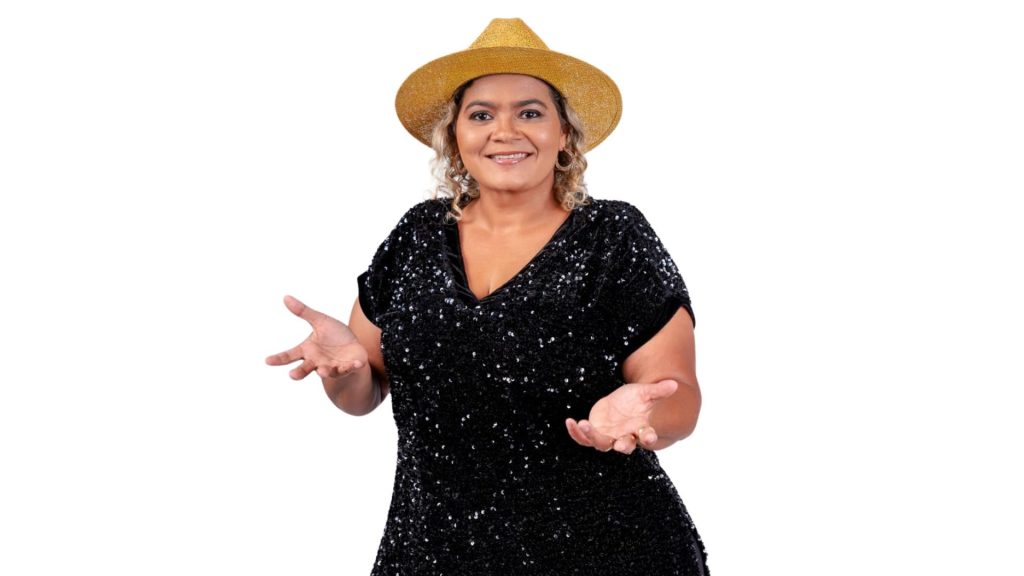Dia Internacional da Mulher: Show de Fabiana Alves no Golden Shopping Calhau