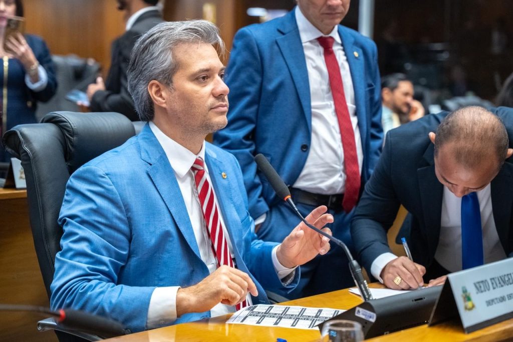 Neto Evangelista aposta em mutirão para ampliar diagnóstico de TEA na capital