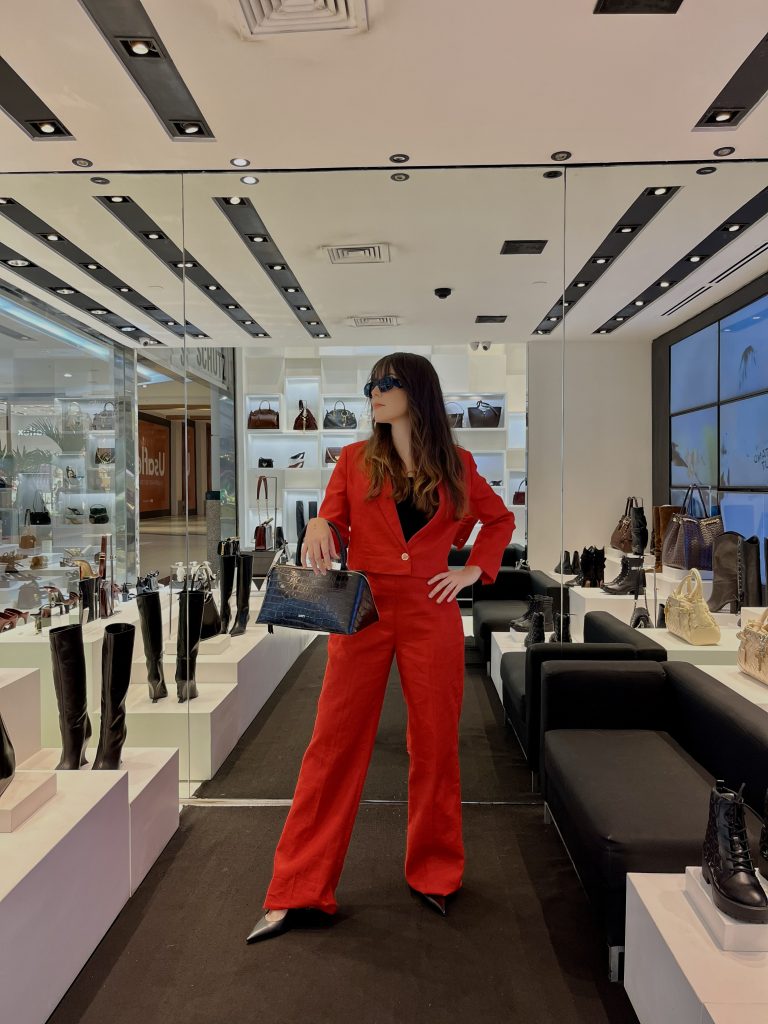 São Luís Shopping reúne peças clássicas inspiradas no glamour fashion do filme “O Diabo Veste Prada 2”