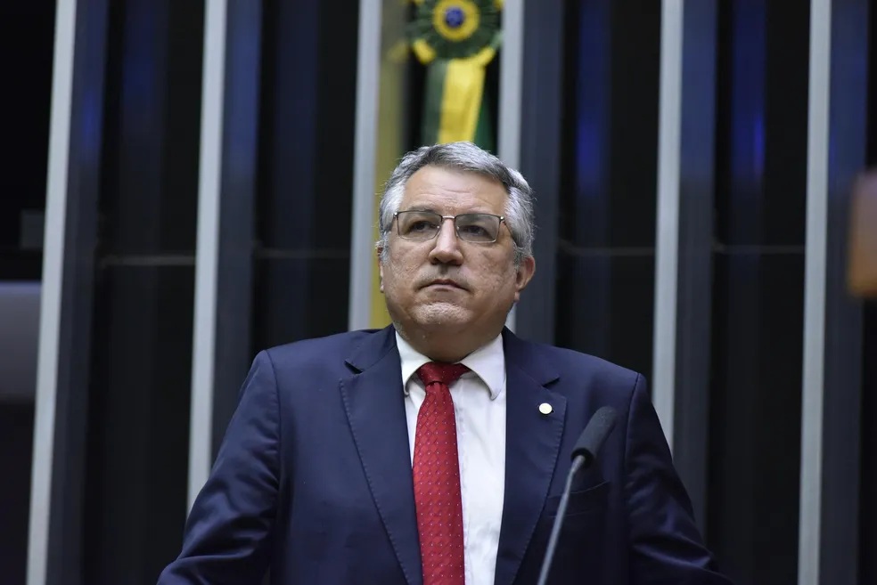 SUS vai implementar exame menos invasivo para detectar câncer de intestino