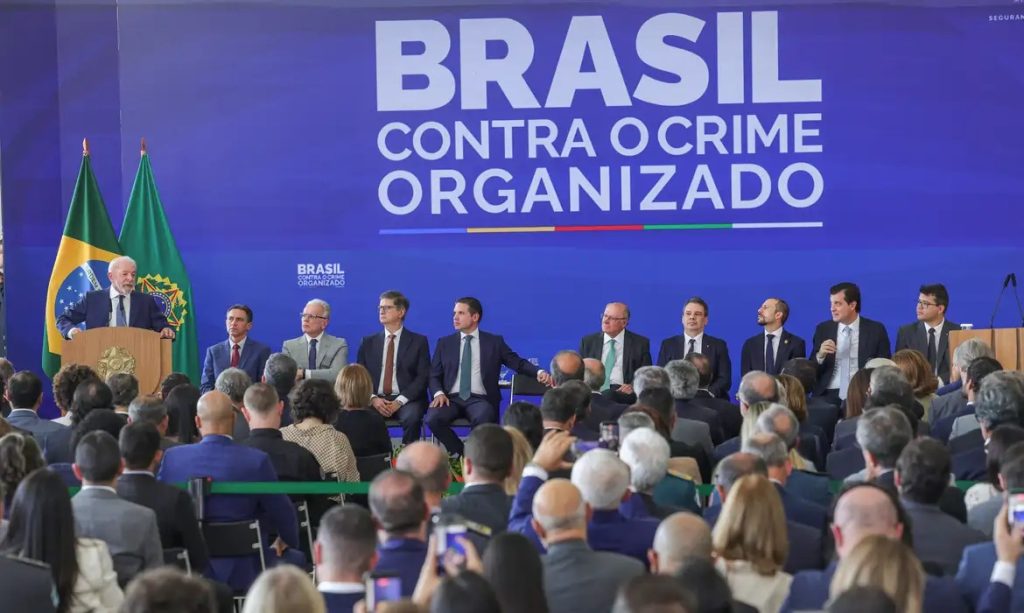 Combate ao crime organizado ganha nova estratégia do governo federal
