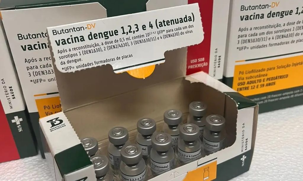 Ministério da Saúde determina suspensão de vacina contra dengue do Butantan