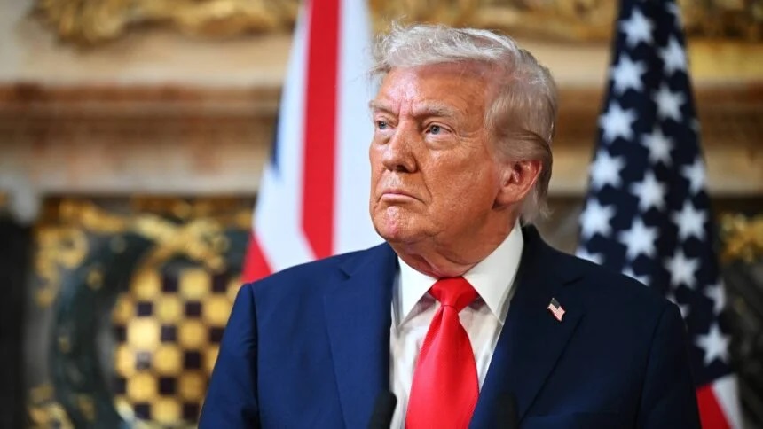 Novo tarifaço de Trump provoca ação de metade dos estados dos EUA