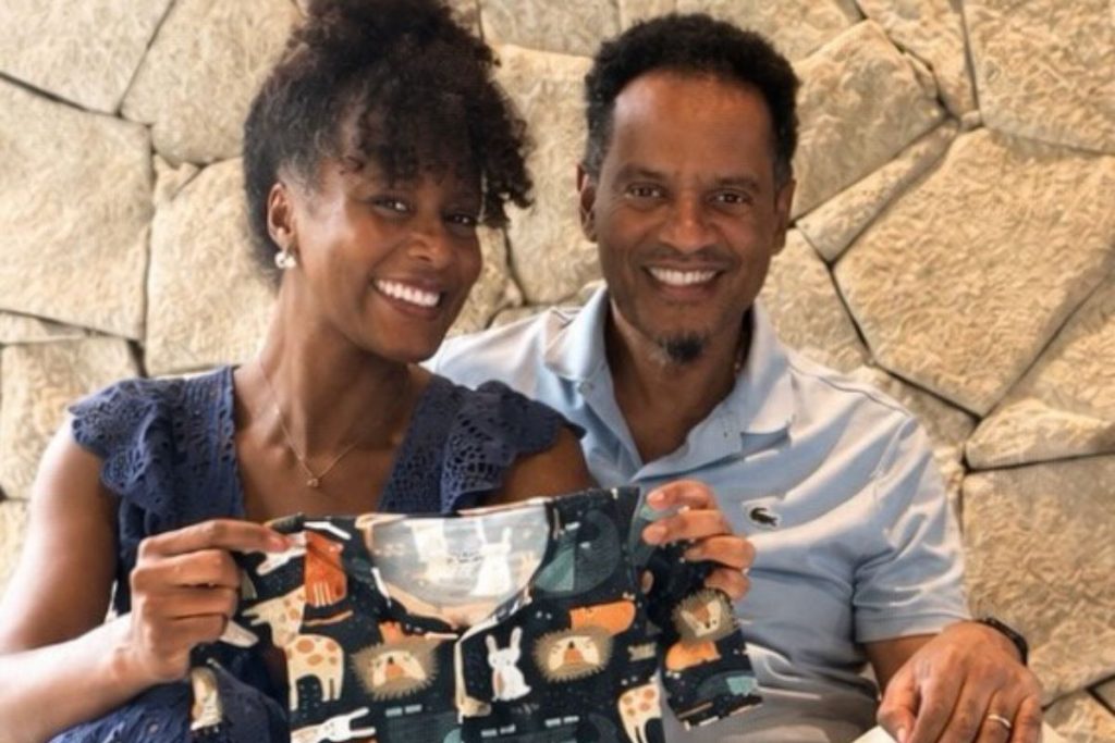 Grávida aos 48 anos, Maju Coutinho revela nome escolhido para o bebê
