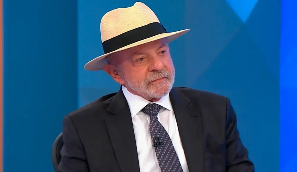 “Nunca me preparei tanto”, diz Lula ao reclamar de sabatina no JN