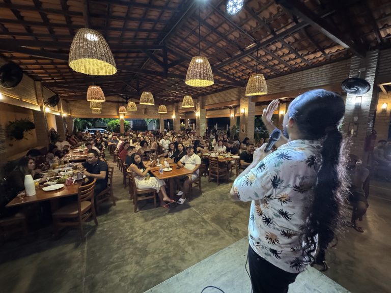 Instituto Udes Cruz promove segunda edição de noite de humor e movimenta cenário cultural da Raposa