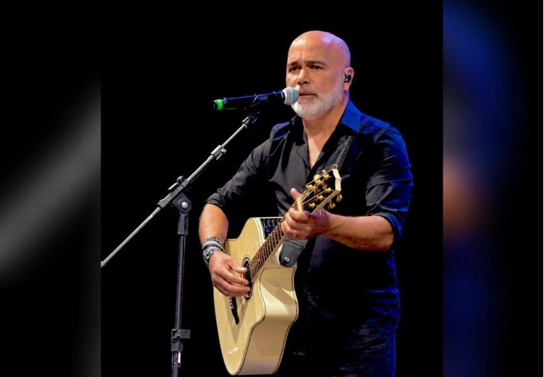 FAB diz que acidente de Rick ocorreu em espaço aéreo não controlado