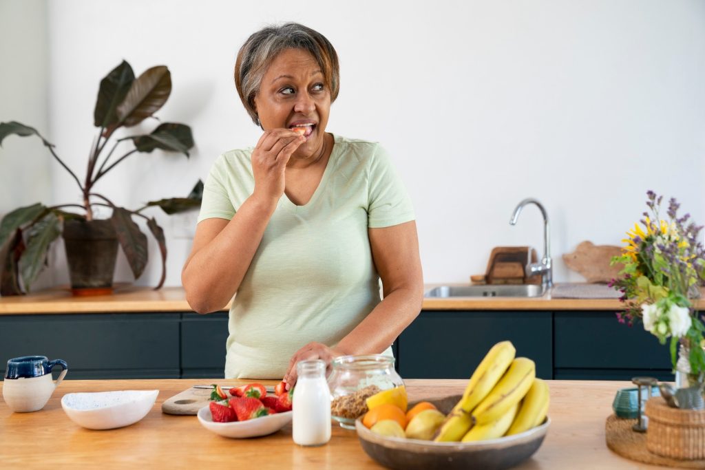 Menopausa e osteoporose: como proteger os ossos